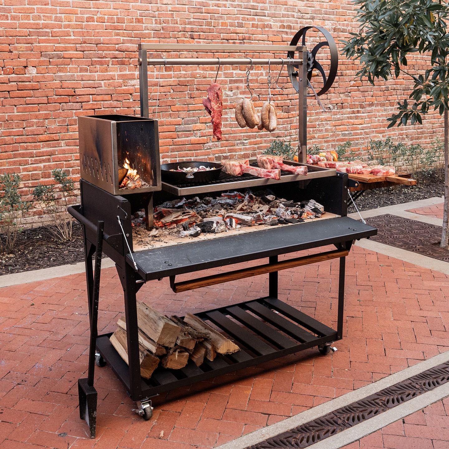 Tradition meets precision with our all-new Argentine grill! Complete with a heavy-duty adjustable gr