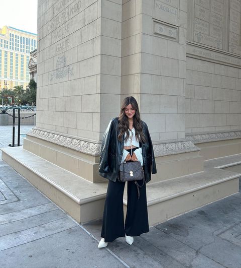 Living my Parisian dreams â€” styled this look for a dinner out in the city - details below ðŸ–¤

Bl
