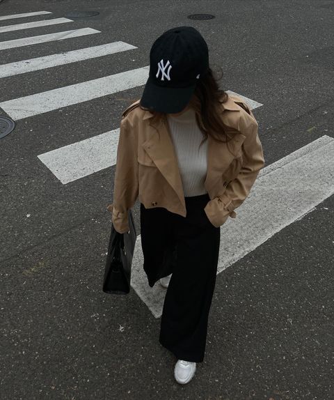 Headed out ðŸ–¤ outfit details below â€” 

â€” Jacket edikted 
â€”Top & bottoms shopandraofficial 
â
