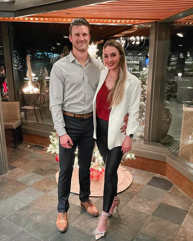 holiday shenanigans ðŸŽ„

thank you intravenewellnesstherapies for an amazing party and charthousere