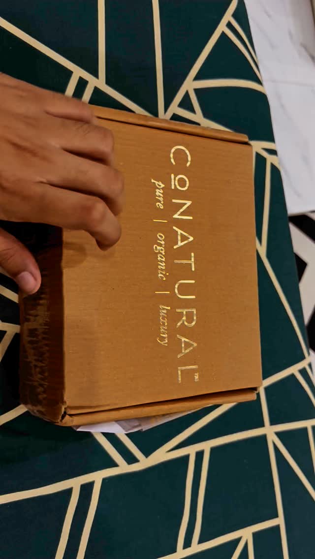 Unboxing the new Conatural Hair Colouring Shampoo 
(Dark Brown Shade) 

My Honest review: 
The produ