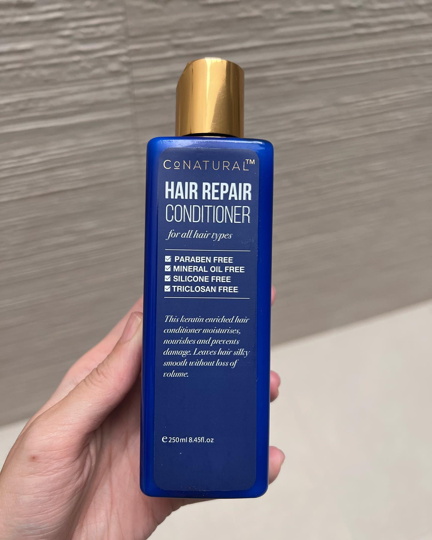 I was having dry scalp and hair fall issues recently and turned to hair goddess remataseer! 
Started