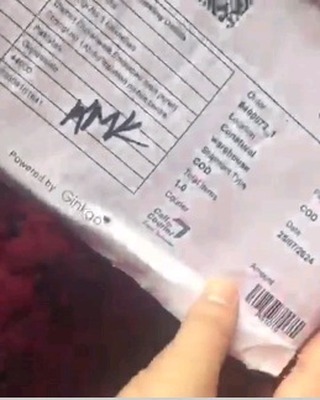 #ASMR #serum #Satisfying  #SkincareTips #reelsinstagram 
#relaxing #unboxing