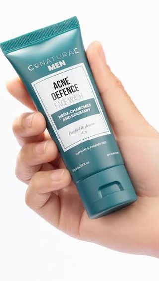 Grind, sweat, repeat. But acne? No thanks. conatural face wash keeps my skin tough, not my breakouts