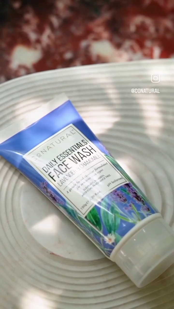 âœ¨ Get your glow on! Conatural Daily Essentials Face Wash is now 25% OFF! âœ¨ Don't miss out on thi