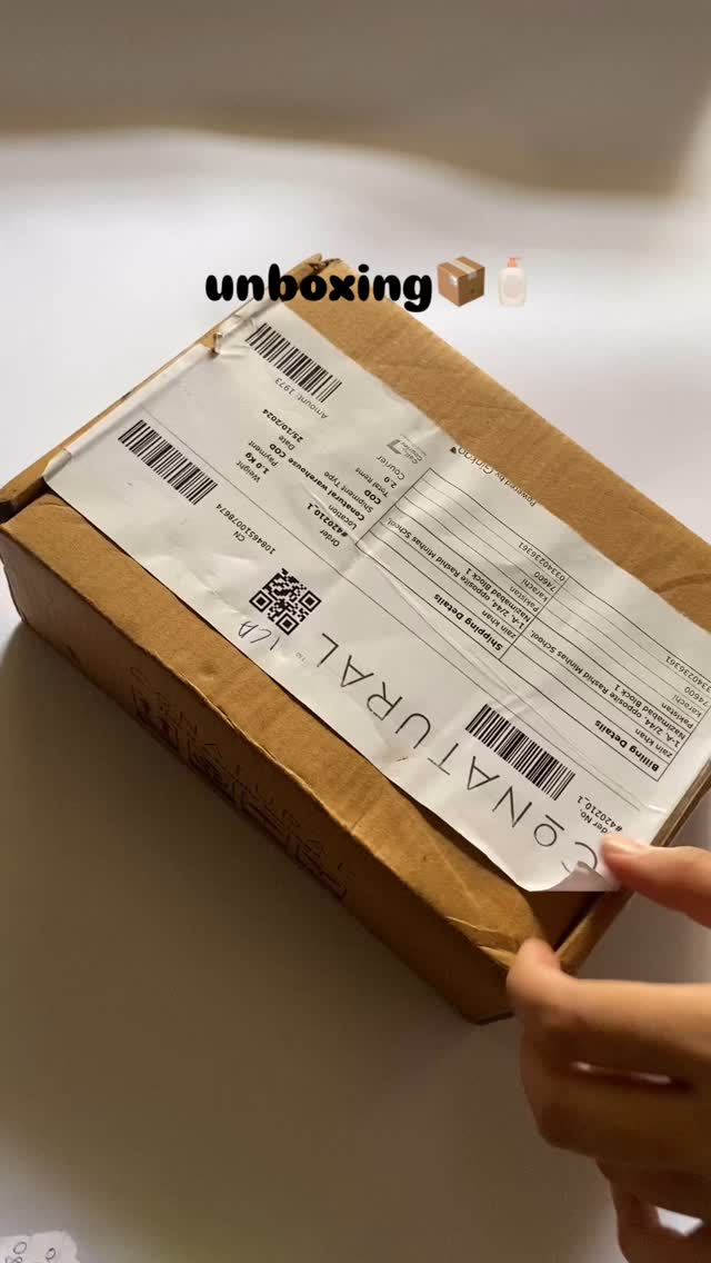 unboxing my fav product conatural 

#skincare#product#fypage #likexlike #happiness #rÃ©el