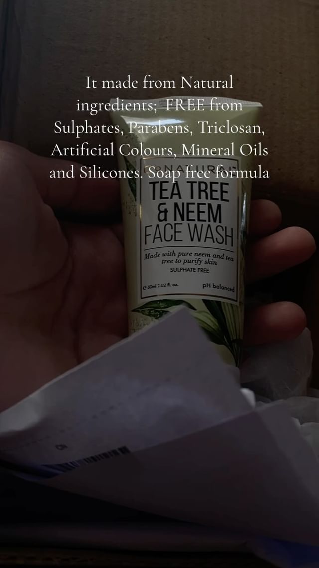 What can this product do for you:

Tea Tree and Neem Face Wash is an ideal daily acne face wash for 