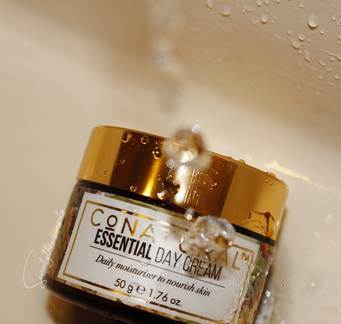BEST BEST BEST moisturising cream for winters to date. I cannot say more about this product. Iâ€™m s