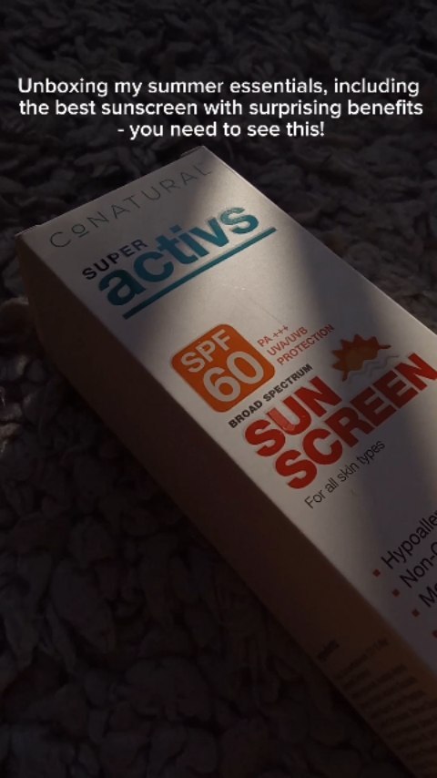 My Fav sunscreen 
From conatural 
.
.
.
.
.
.
.
.
Keywords {sunscreen,skincare,unboxing,Conatural,UG
