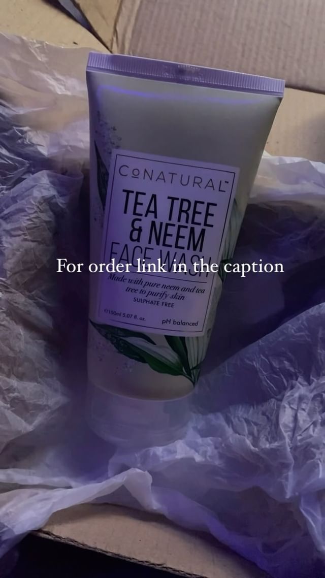 Hydrating Aloe Vera face wash by Conatural is your ultimate defense in this summers heat and dryness