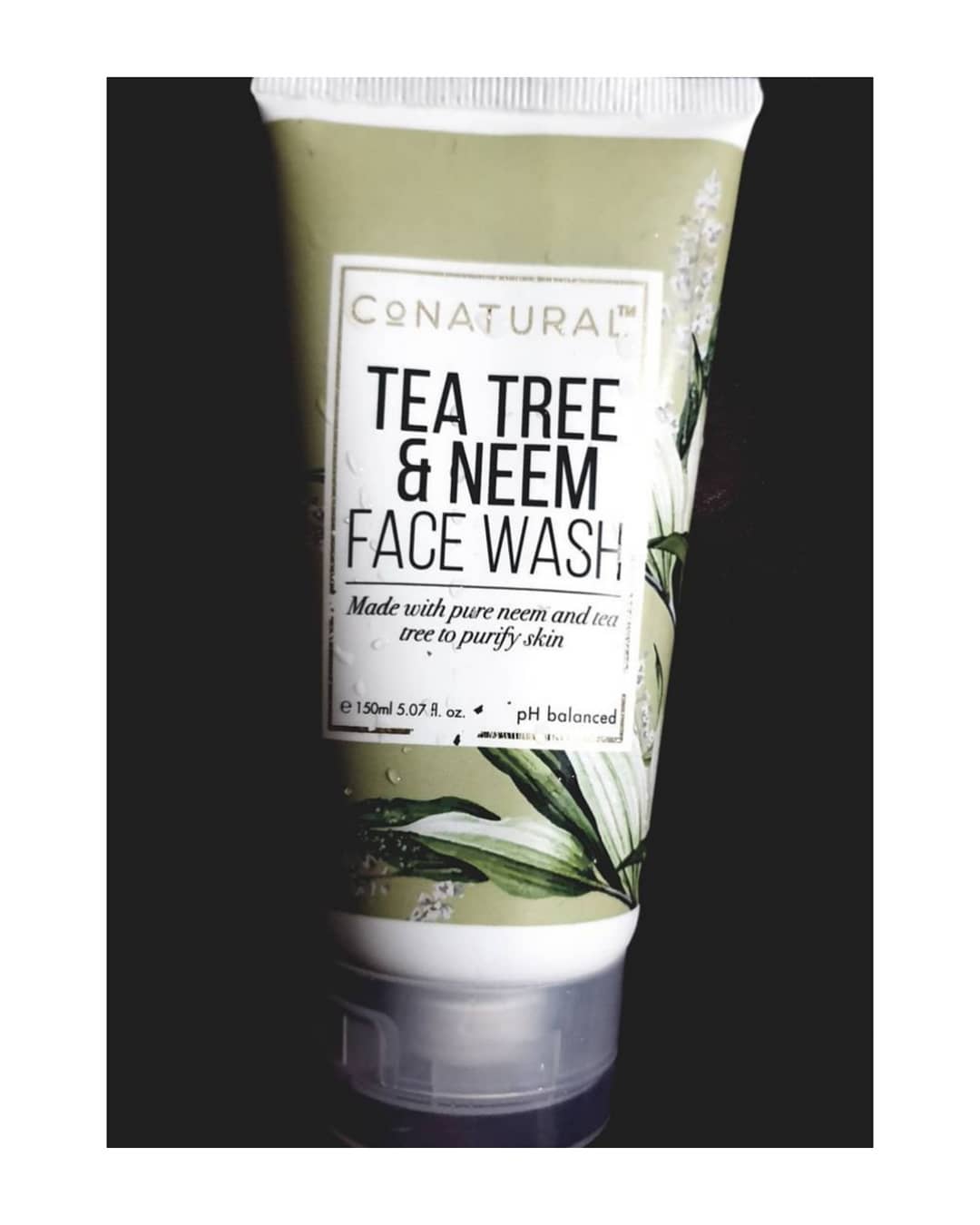 "REVIEW TIME"

"TEA TREE AND NEEM FACE WASH"

I have tried this and
This is really good face wash wh