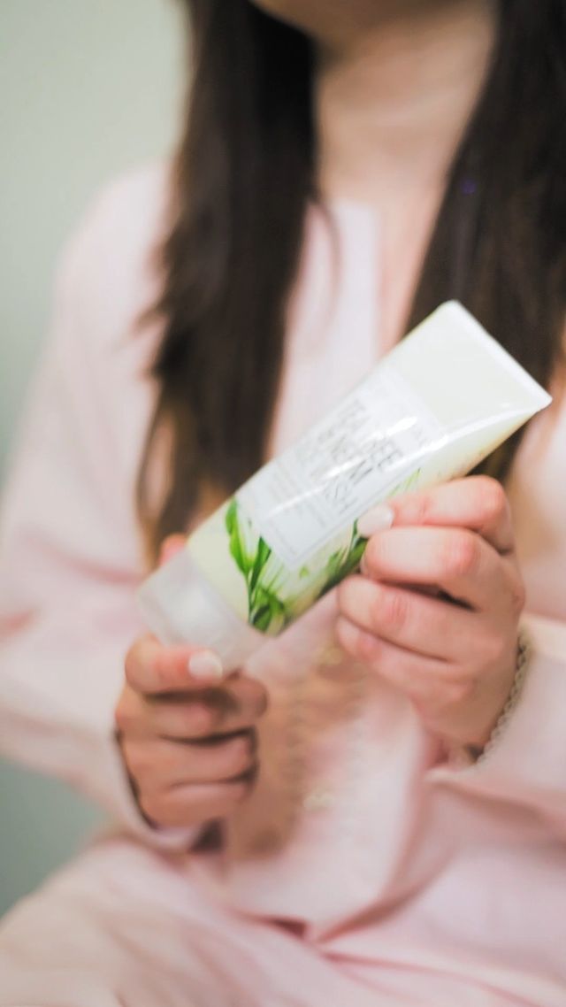 If you didnâ€™t already know, now you do! Catch the tips and tricks and the PM skincare routine hack