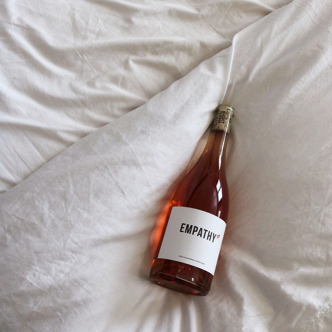 Catching some extra zzzâ€™s this long weekend. Do not disturb. ðŸ¤«