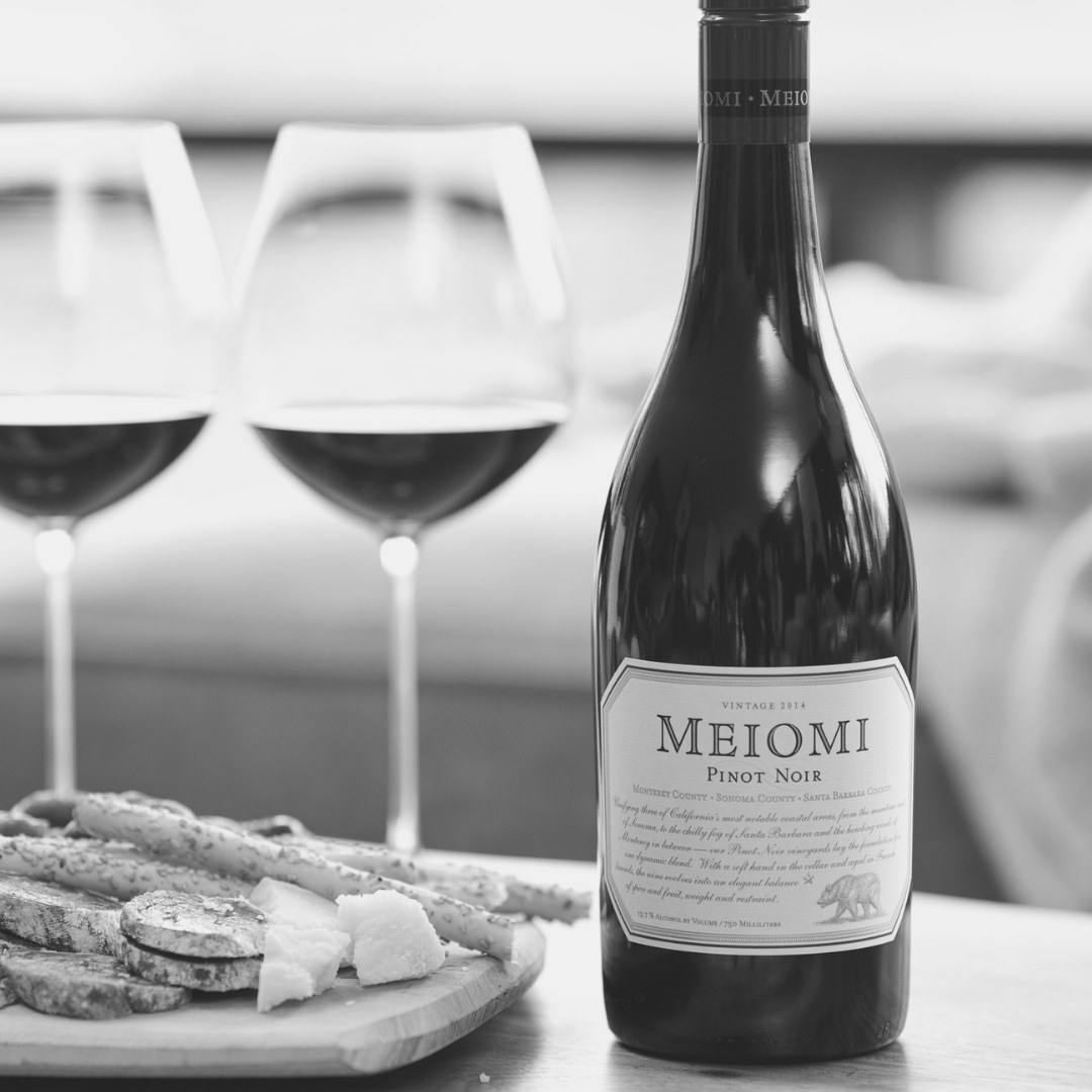 When youâ€™re pouring Meiomi Pinot, almost any pairing is a perfect pairing. Weâ€™re happy to sugges