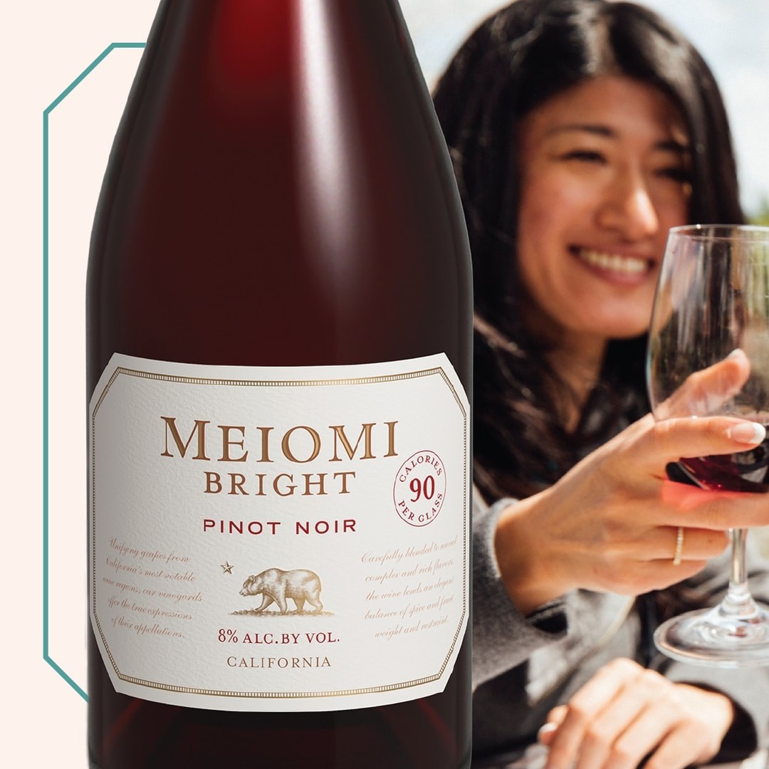 Meiomi Bright is lower alcohol, 90 calories and full of flavorâ€¦ so you can be free from FOMO. #Bri