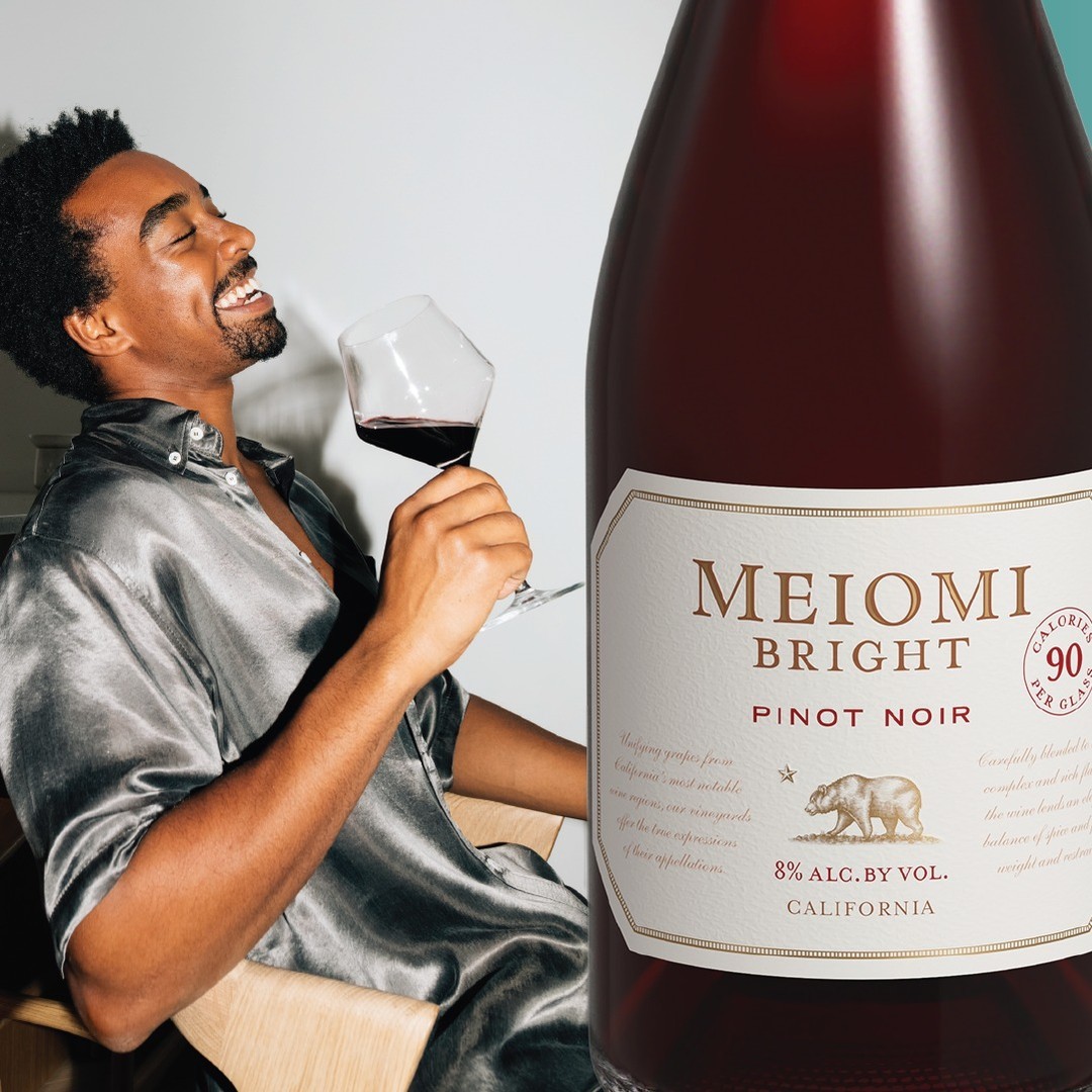 #BrightHour is a whole lot like happy hour. Full flavored wine, fulfilling moments, all without havi