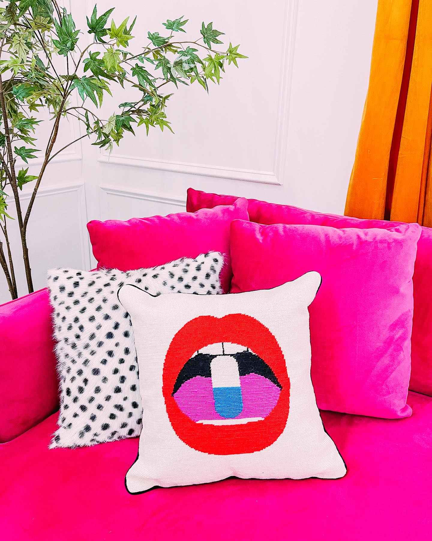 take a chill pill[ow]?. p.s. this makes the perfect gift for your favorite pharmacist & medical prof