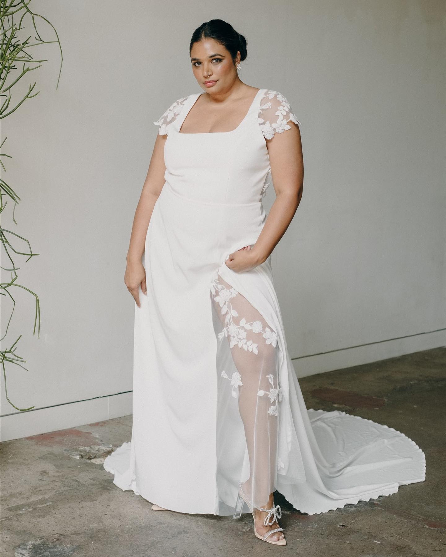 You belong among the wildflowers, and Meadow belongs there with you! Our Meadow gown was made for yo