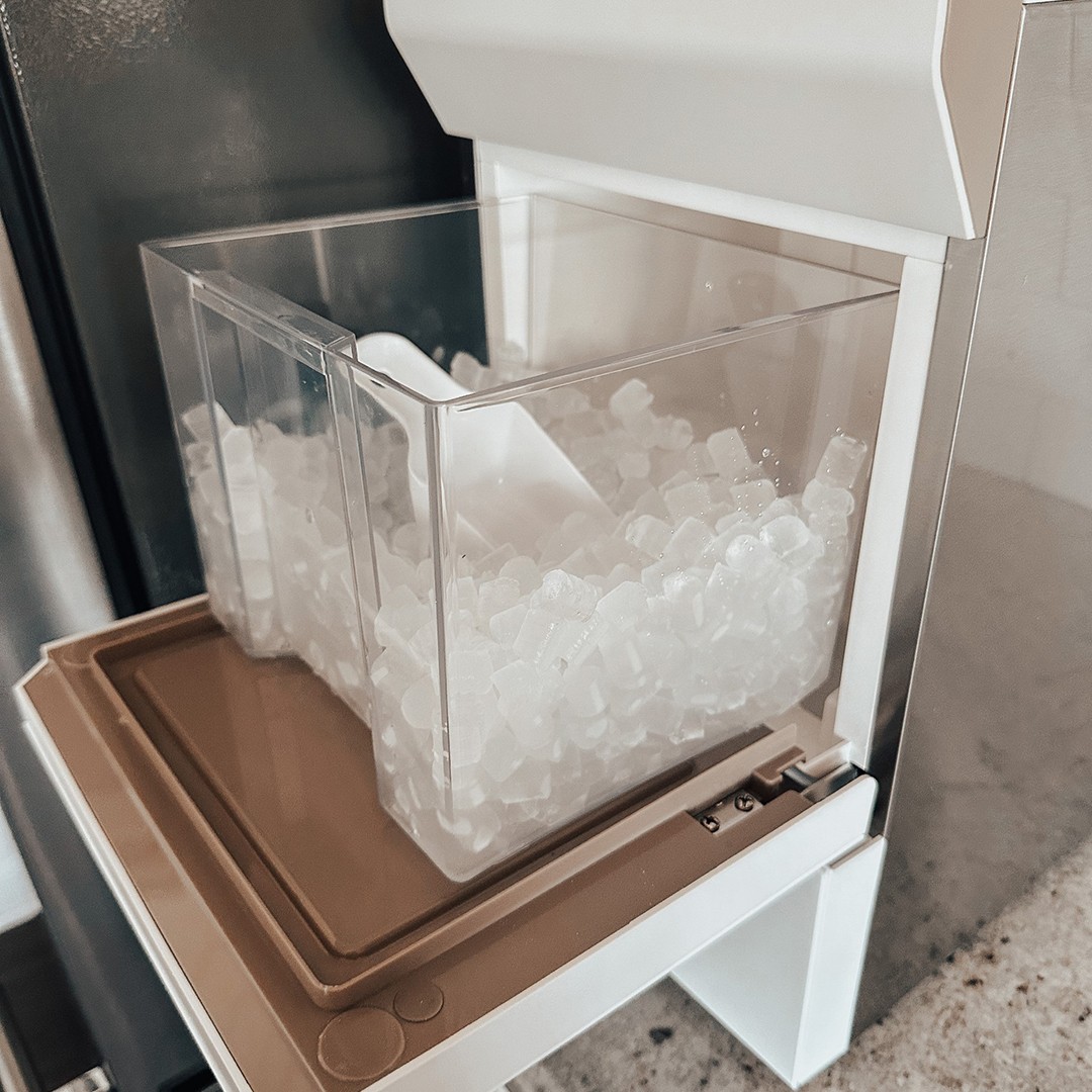 "It’s beautiful + fits in my kitchen seamlessly." - Nicole S.

Hold a party, meet a friend, entertai