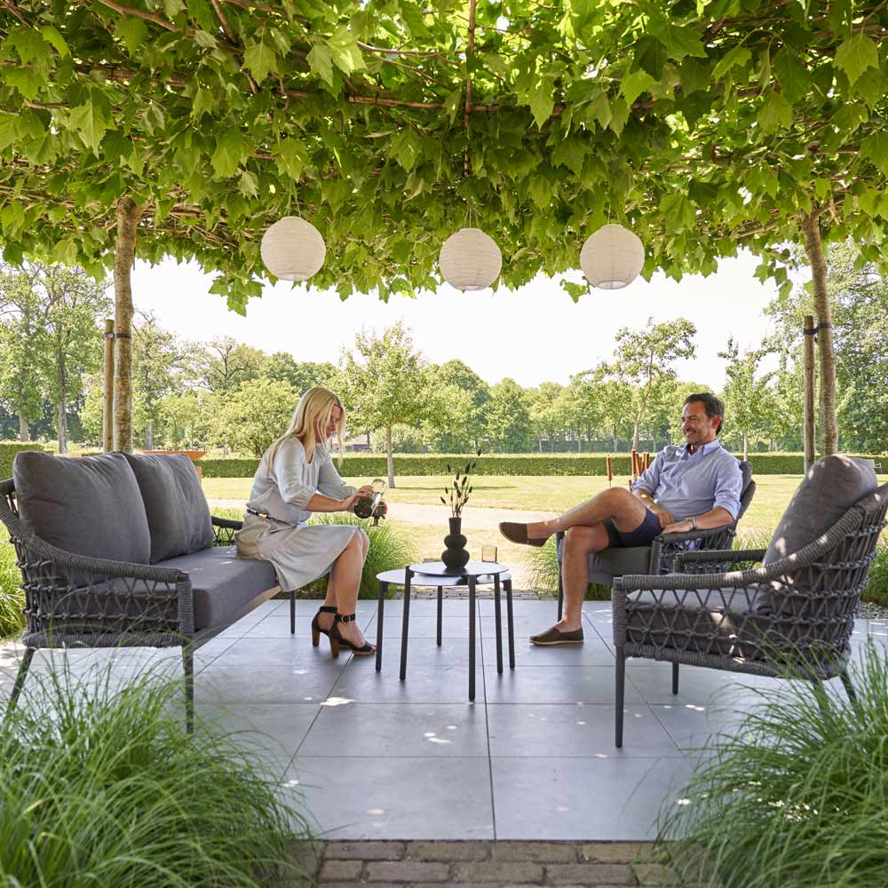 MEER LICHT IN JE TUIN | Vind jij het ook zo lekker dat het weer langer licht is? We kunnen weer heer