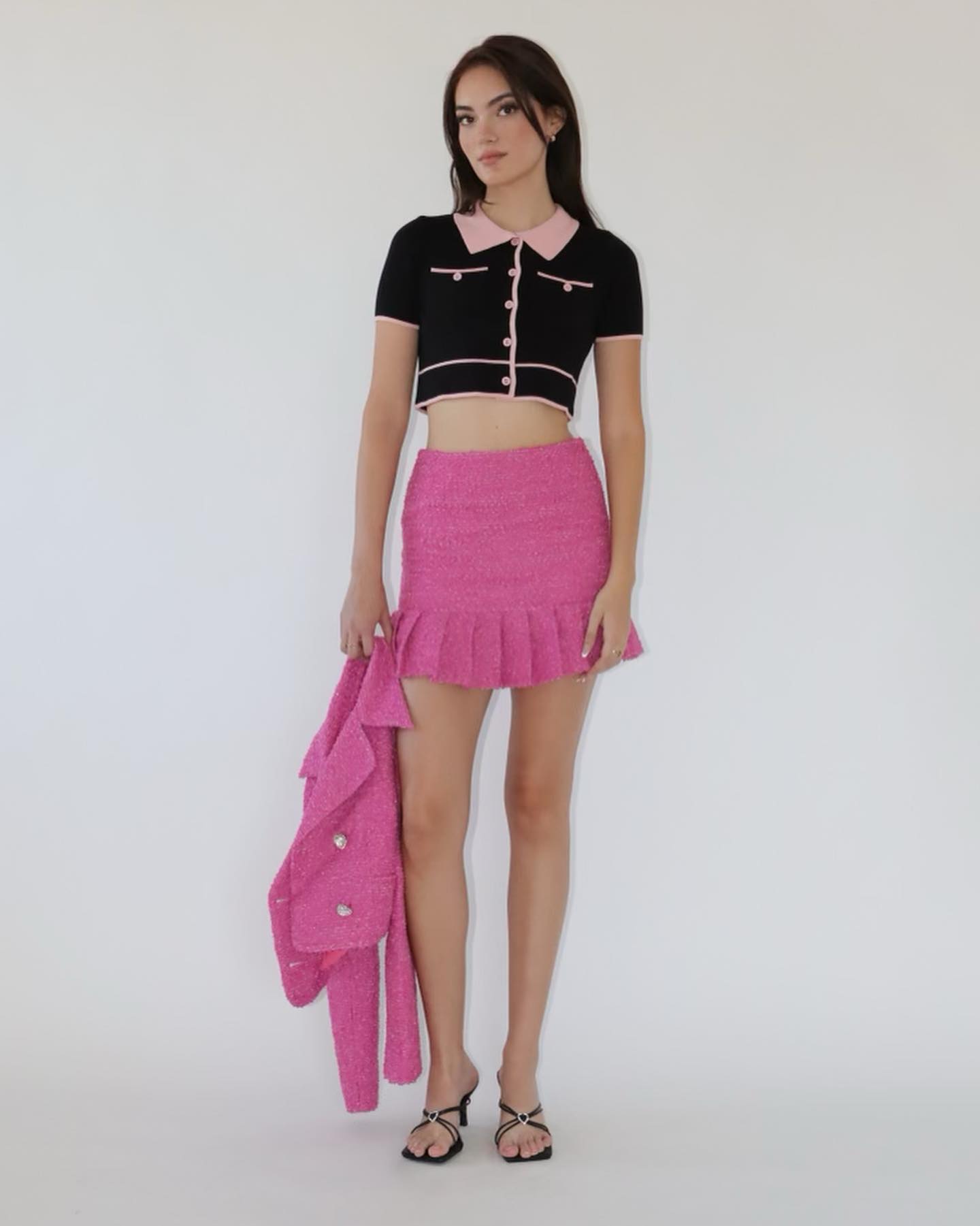 I am in love with these outfits 💜🩷
