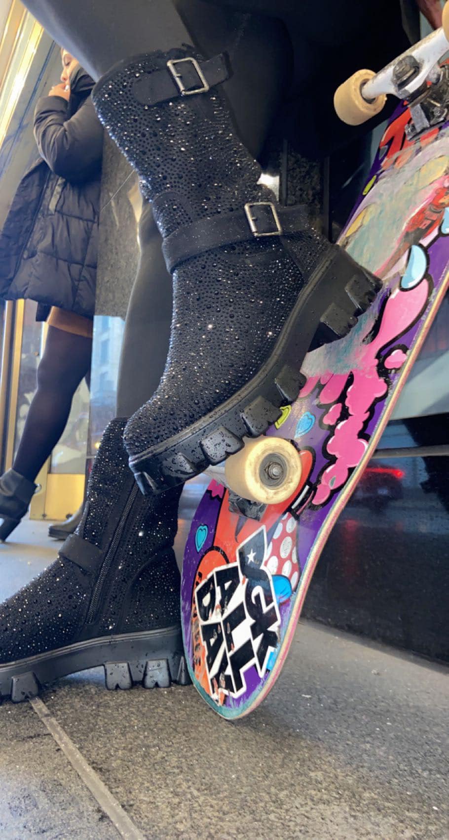 OK SO IF YOU SEE ME IN PERSON YOU’LL SEE ME IN THESE BOOTS 9/10 

I GET SOOO MANY COMPLIMENTS ON THE