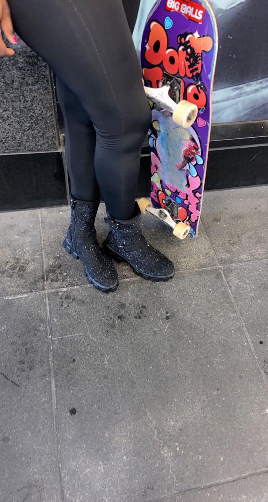 OK SO IF YOU SEE ME IN PERSON YOU’LL SEE ME IN THESE BOOTS 9/10 

I GET SOOO MANY COMPLIMENTS ON THE