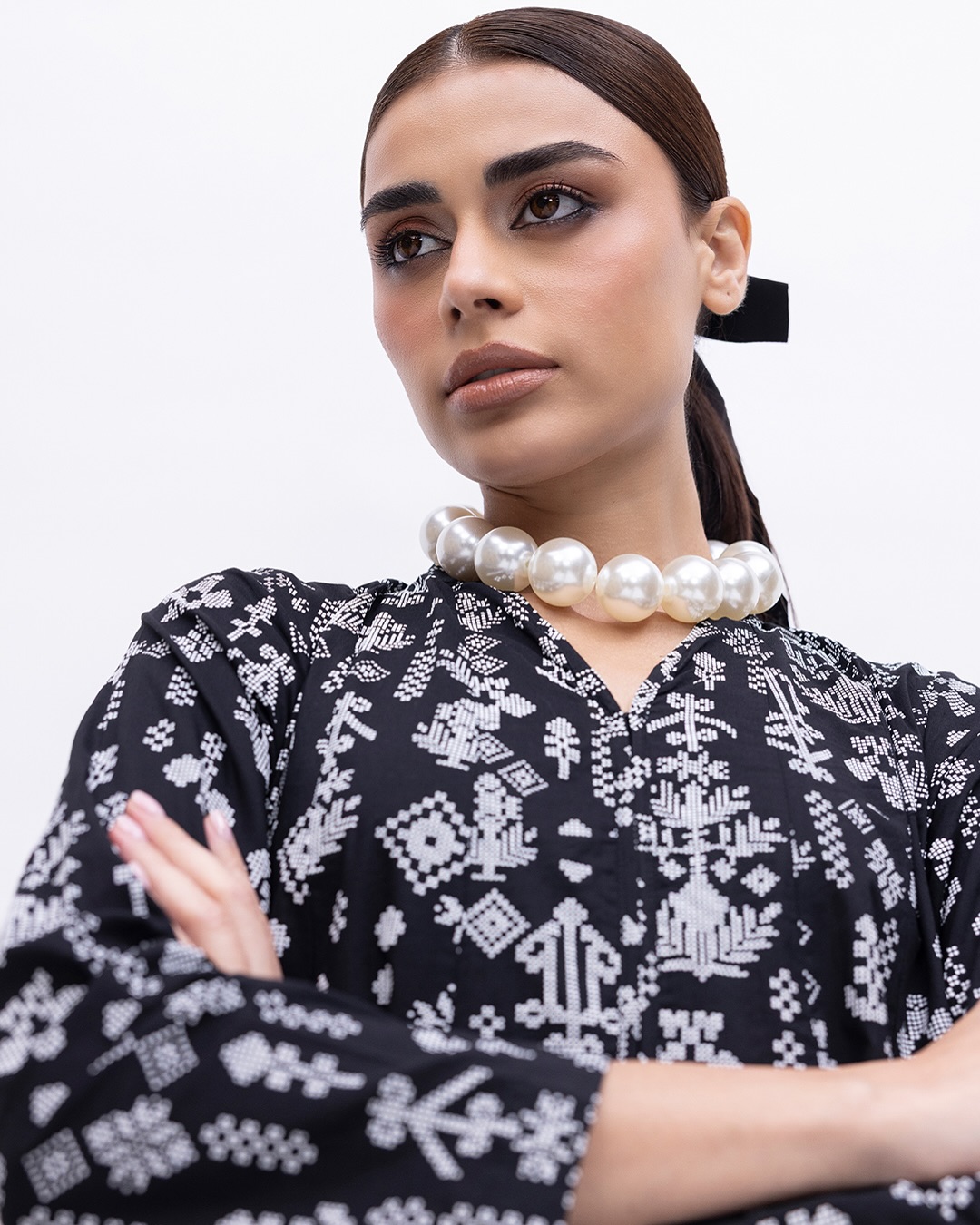 Fits that call for a bold attitude.

Khaadi Ready To Wear Collection.

(Khaadi, Wear Yourself, Ready