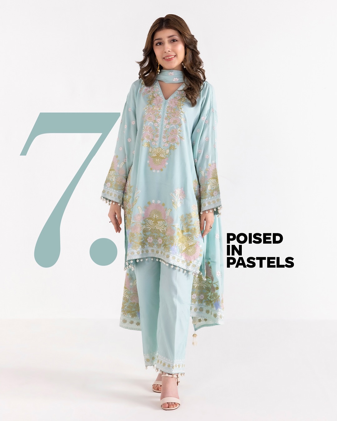 Pastel, floral, monochrome or classic, we’ve got an Eid fit for every vibe.

Khaadi Ready To Wear Ei