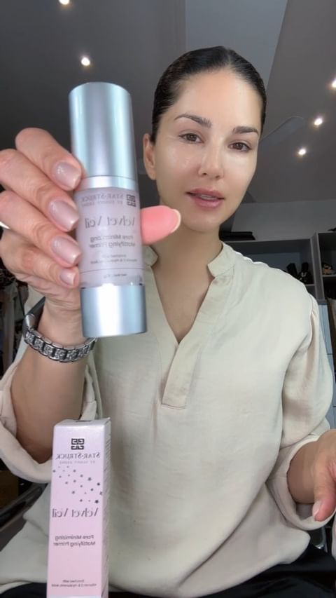 Check how this new primer works its magic!âœ¨
Experience it on - starstruckbysl.com 
.
#KnowWhatYouW