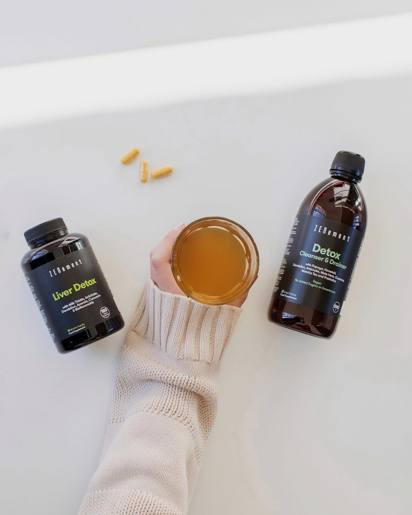 Discover the perfect balance thanks to our powerful detox products. 🌿 
Our Liver Detox Complex, wit