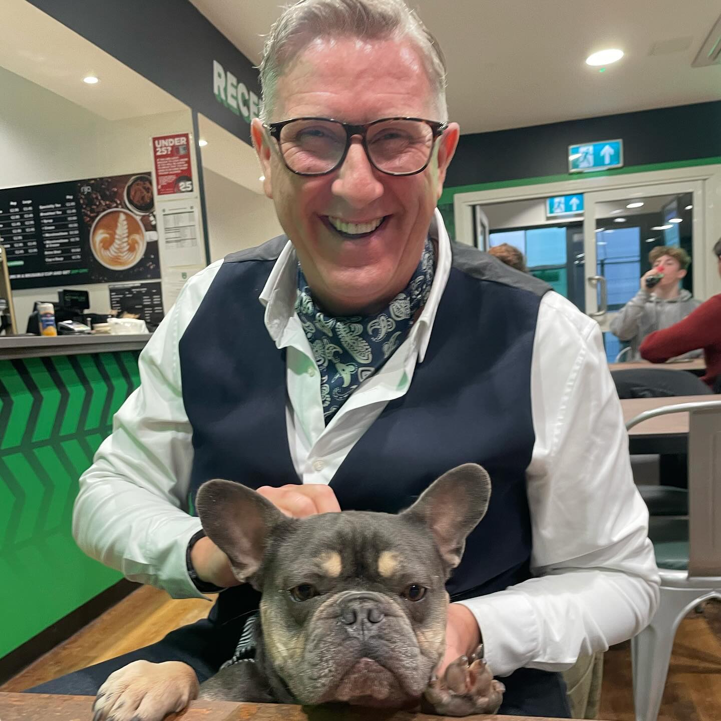 Tongue out Tuesday is from the fantastic zak_thefrenchie - who spotted Zak on an episode of dogsbeha