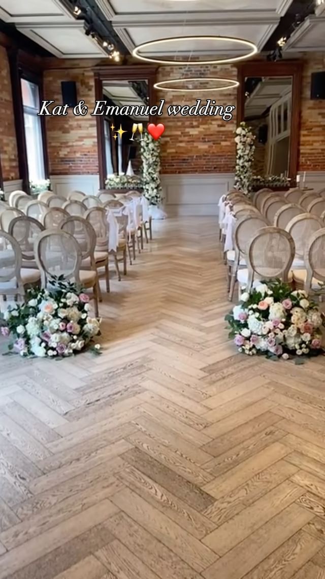 Your wedding, our passion for floral beauty. 🥂💐❤️‍🩹