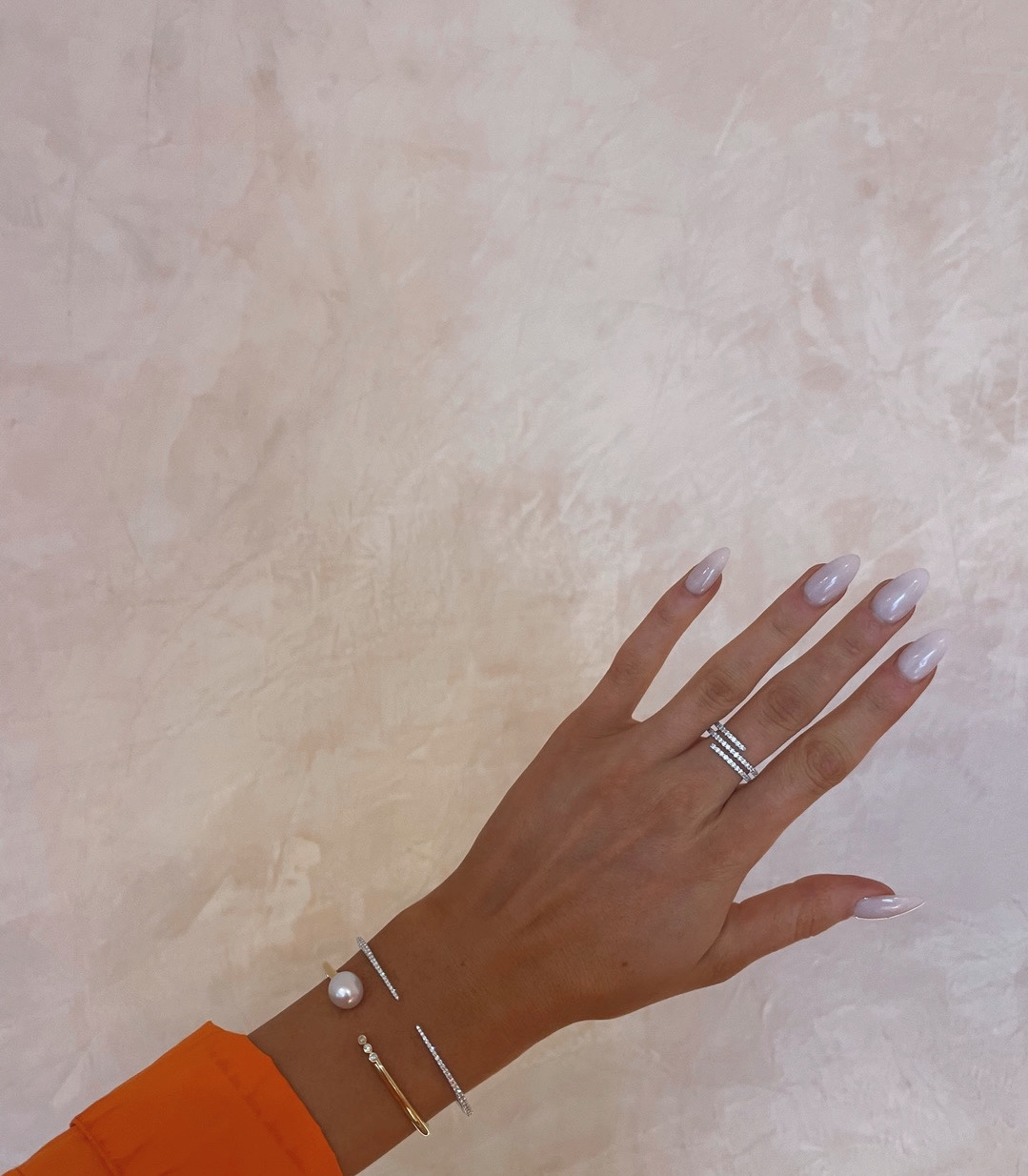 You canâ€™t go wrong with pearls & diamonds.