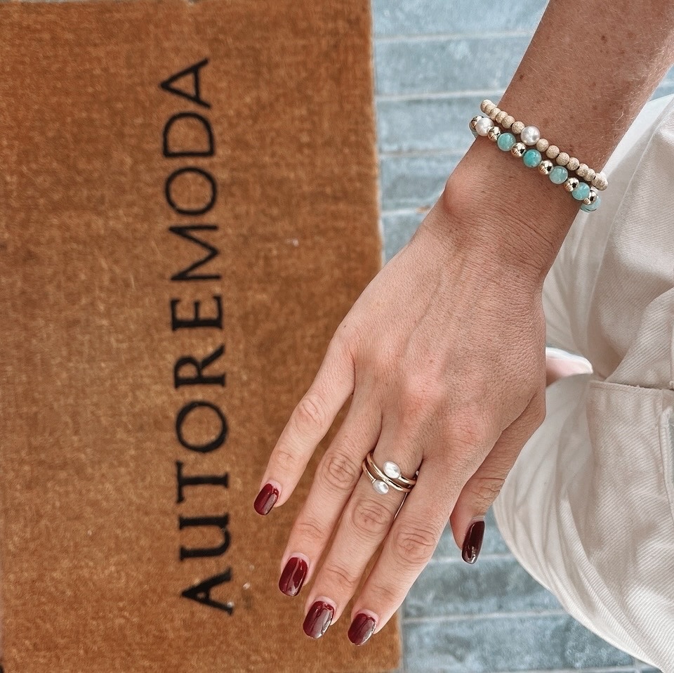 Crafting memories, one piece of jewellery at a time.