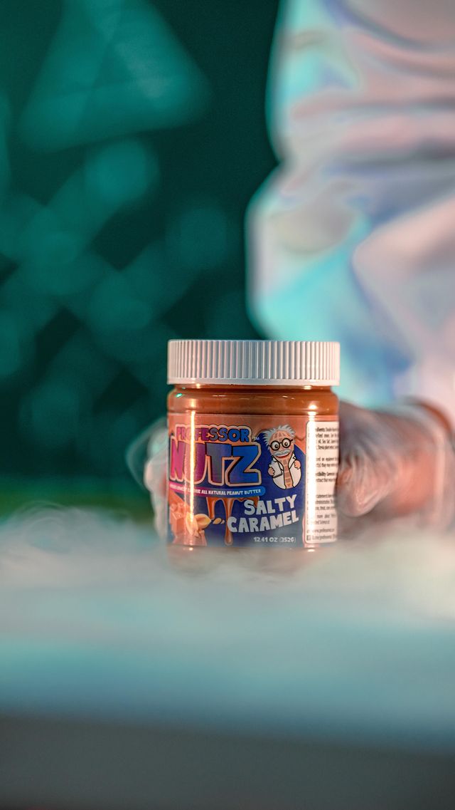 37 and 38 Kcal? Isn’t crazy?? 
Professor Nutz is finally here! Stay tuned