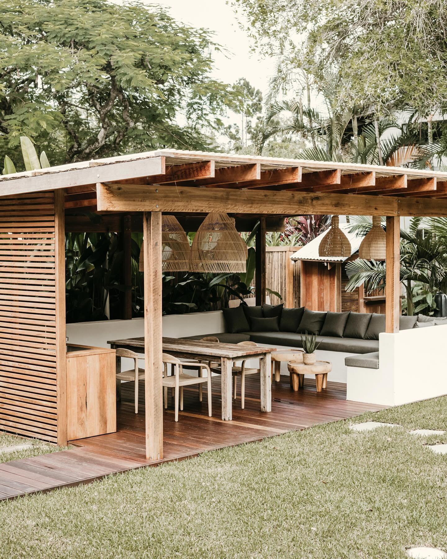 Embrace the epitome of outdoor luxury at The Murbah. Our outdoor living spaces are designed for the 