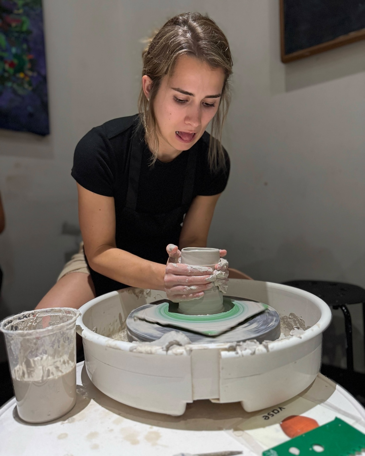 Pottery triple date at smashedclay 🏺
.
.
.
#datenight #tripledate #pottery #smashedclay #smashedcla
