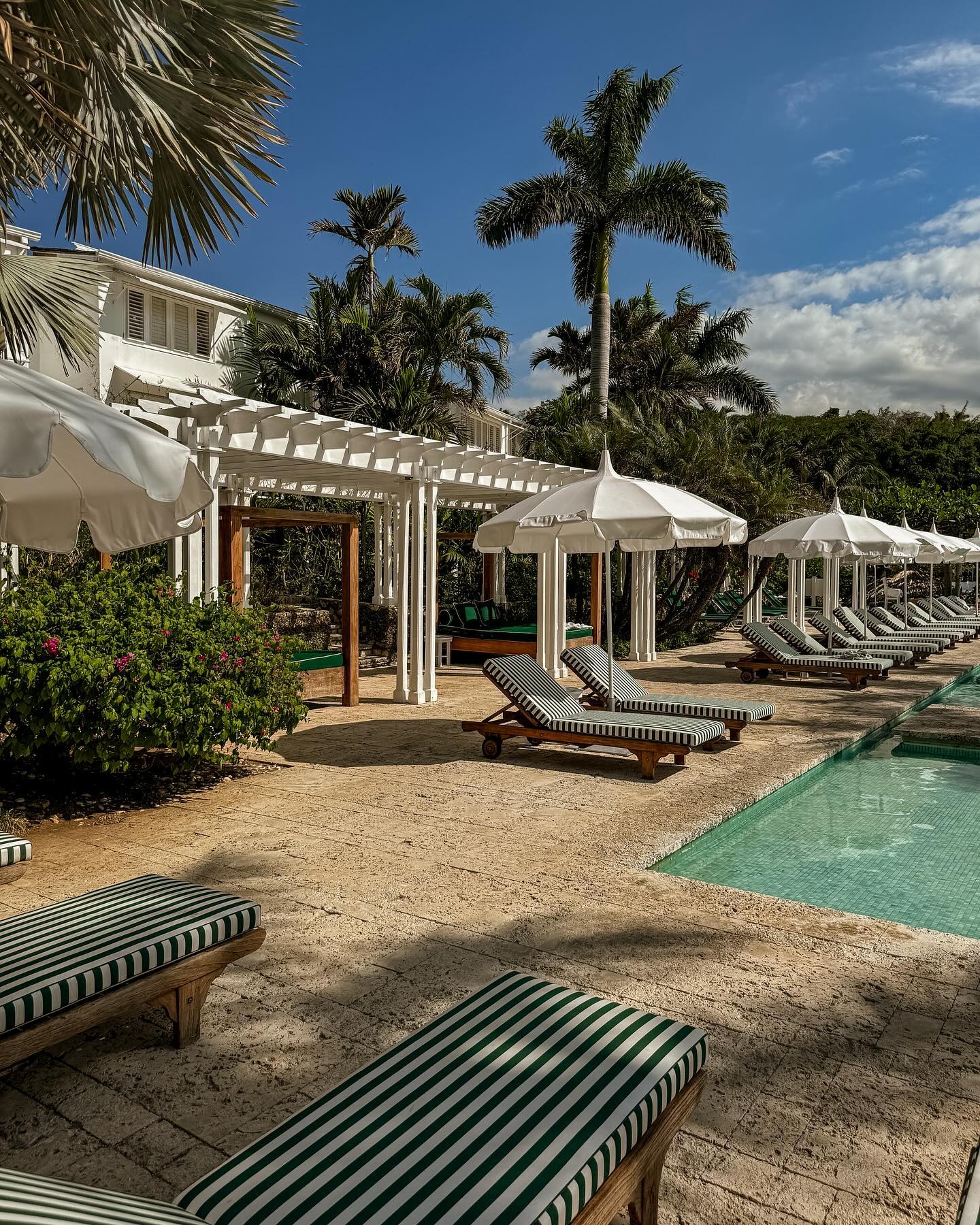 How Eni* got her groove back 🌴☀️

This is a hotel appreciation post. I stayed at the roundhillresor