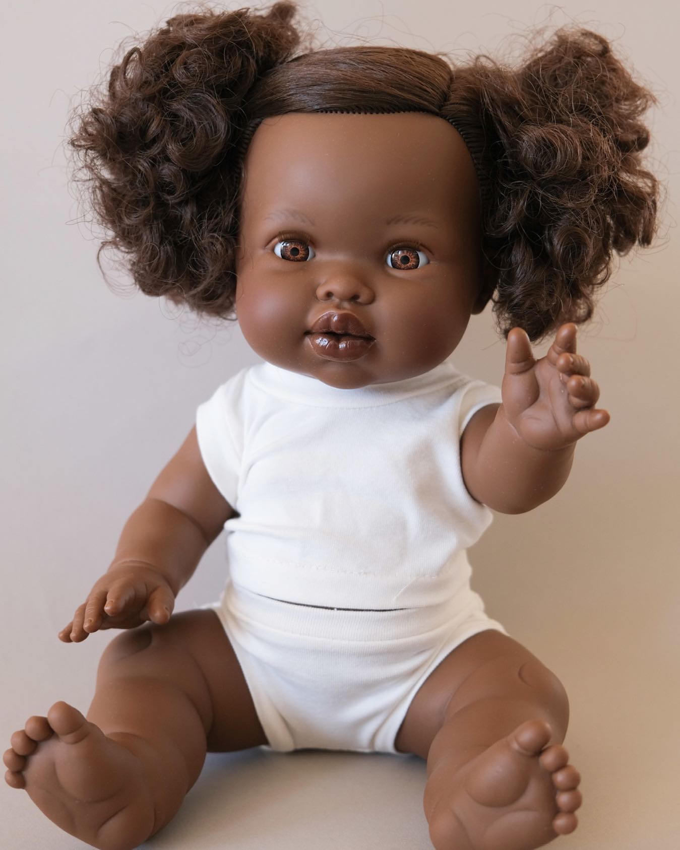 Meet Jedda! 

This little beauty has been added to our Doll Collection! 
.
.
.

.
#docka #doll #cute