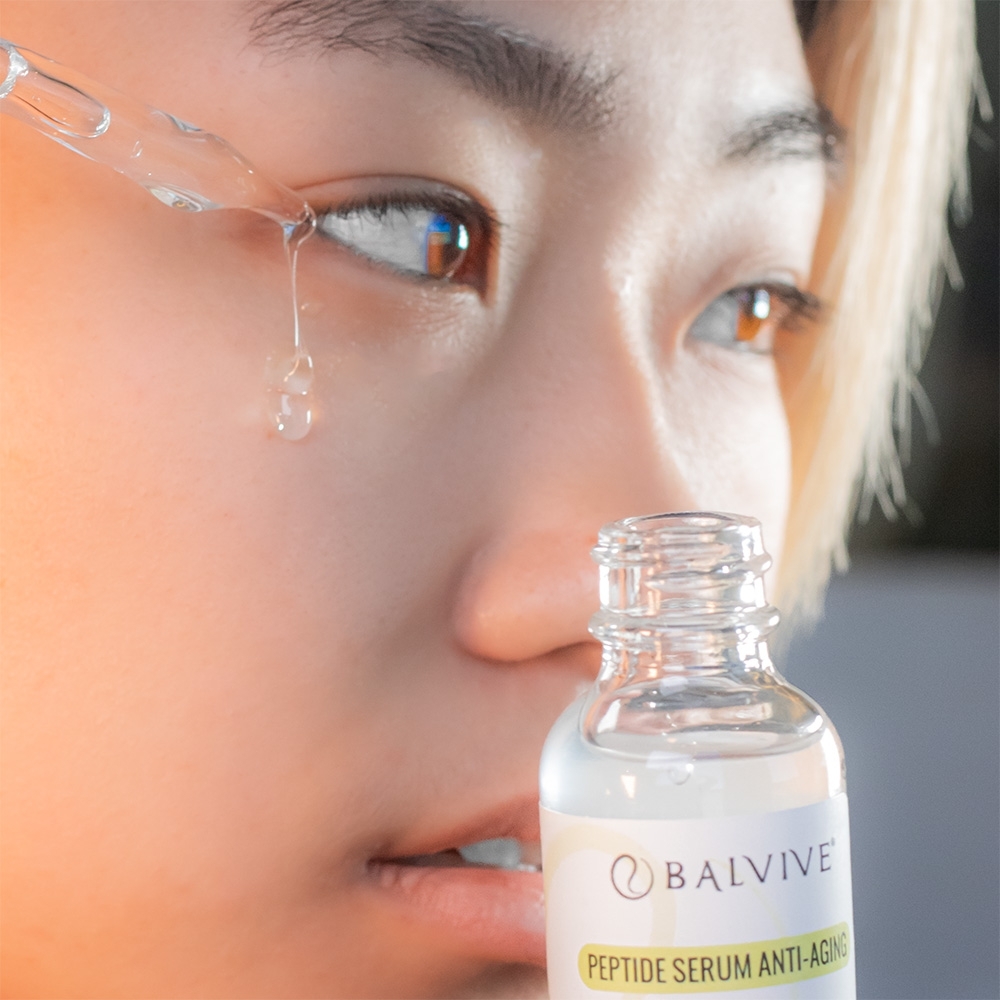Reverse the clock with each drop. Our Peptide Serum is like a time machine for your skin. 

#AgeDefy