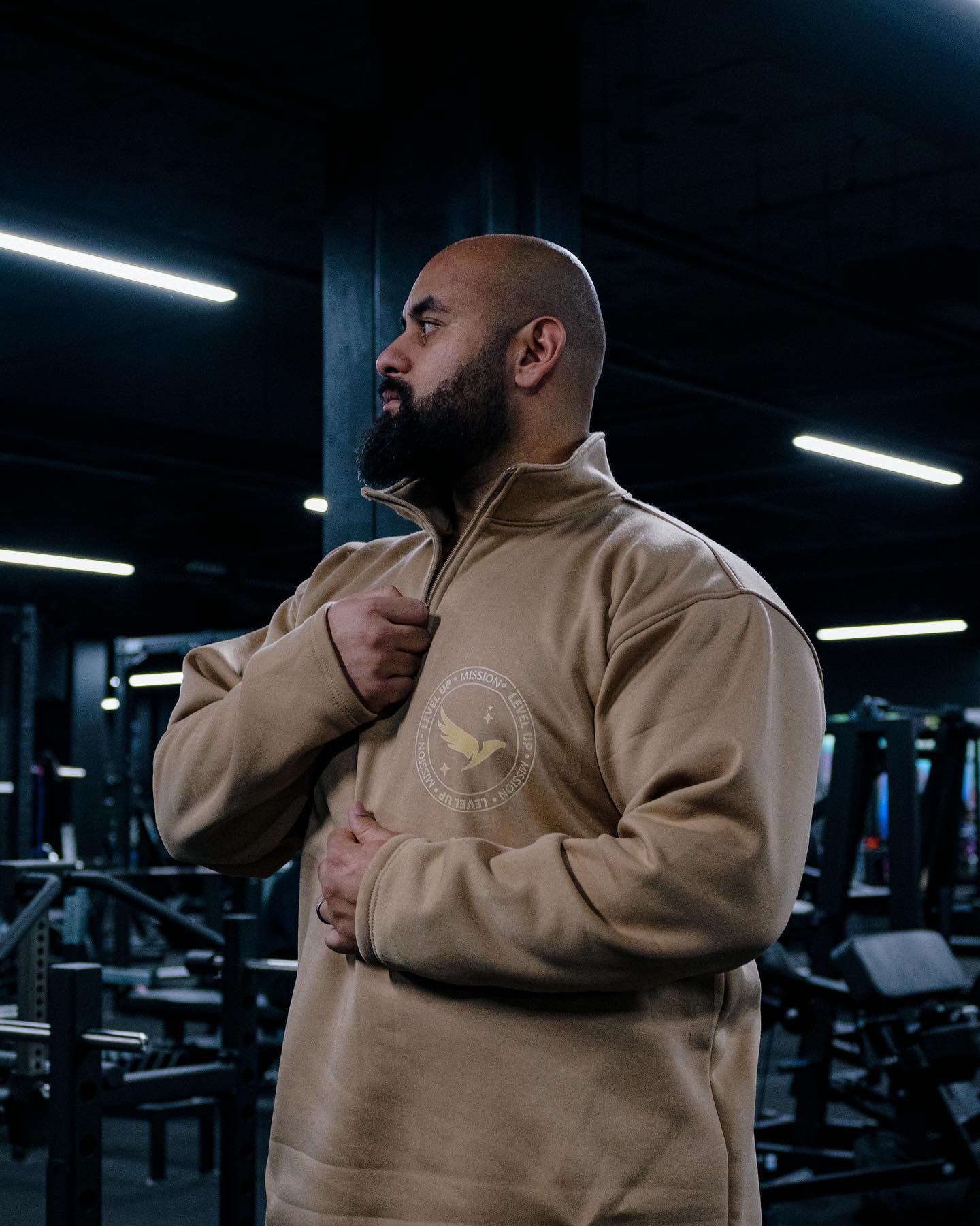 BigBoys Drop - Over Size Zip Highneck Beige
Verkkokauppa on auki! Linkki biossa. 
Toimi nopeasti. Li