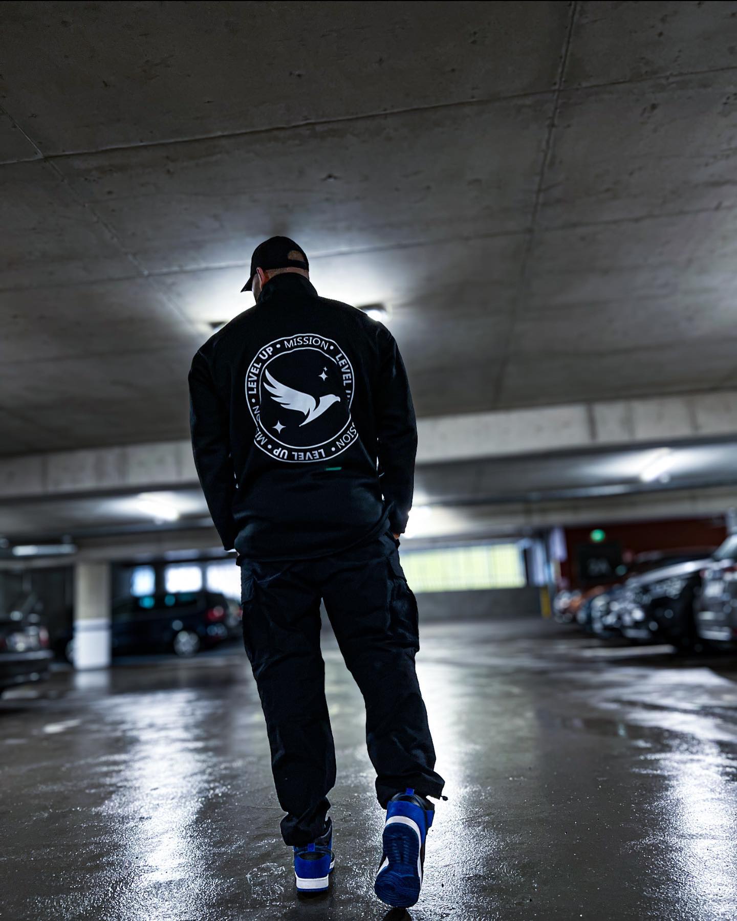 BigBoys Drop - Over Sized Zip Highneck Black 

🦅 Oversized fit
🦅 350g heavyweight fabric
🦅 Liftin