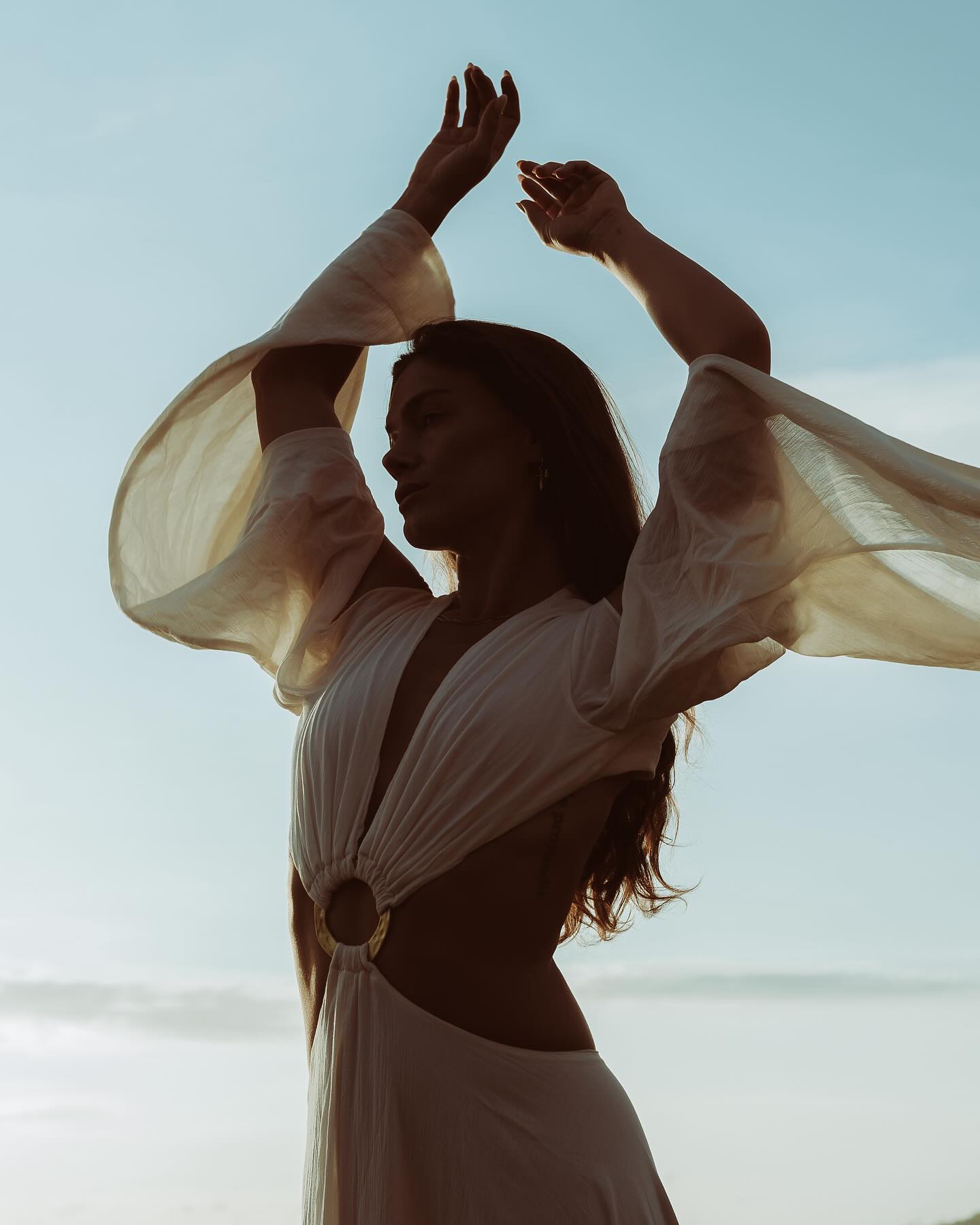 Siren of the sea. 🐚 
Created for aya_sacredwear 

Life lately, has caught me in a highly creative p