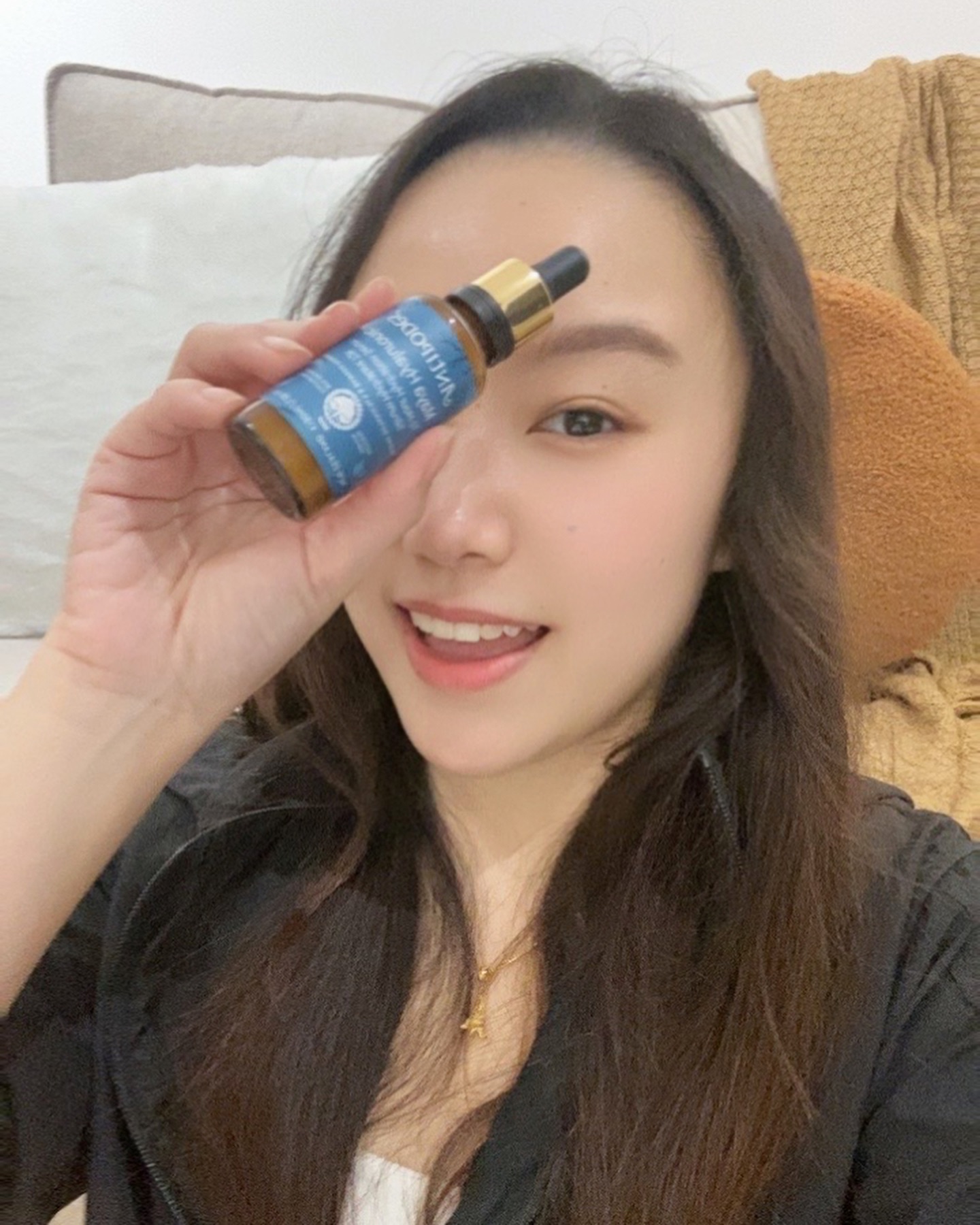 âœ¨Transform your skincare routine with Maya Hyaluronic 72-Hour Hydration Serum. Clinically proven m