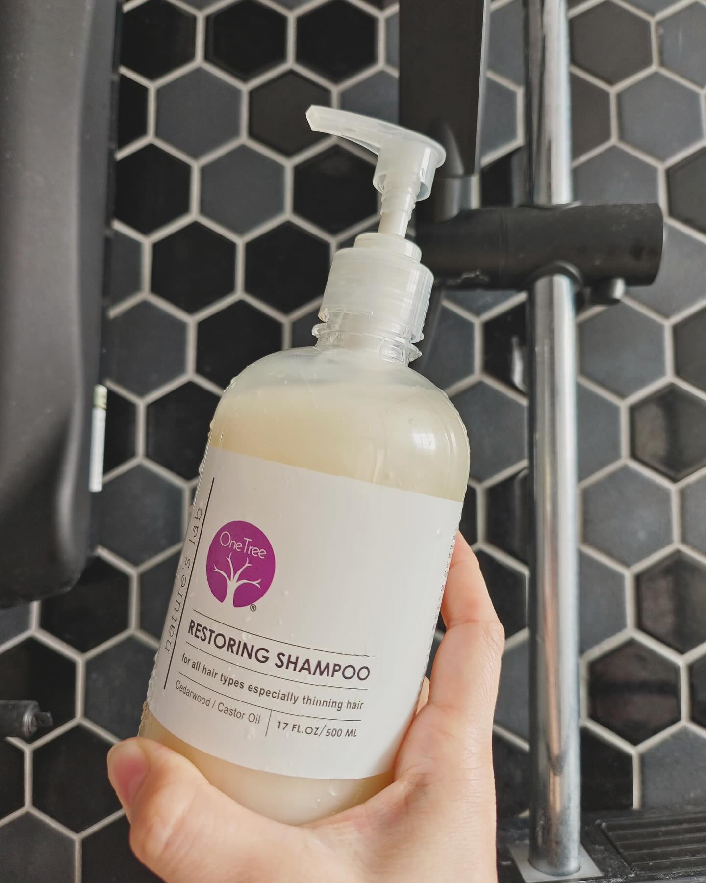 è¢«è„±å‘å›°æ‰°ï¼Œåˆçƒ­çˆ±ç²¾æ²¹çš„æˆ‘ï¼Œ lovenature.my onetree.my çš„  One Tree Restoring Shampoo 
