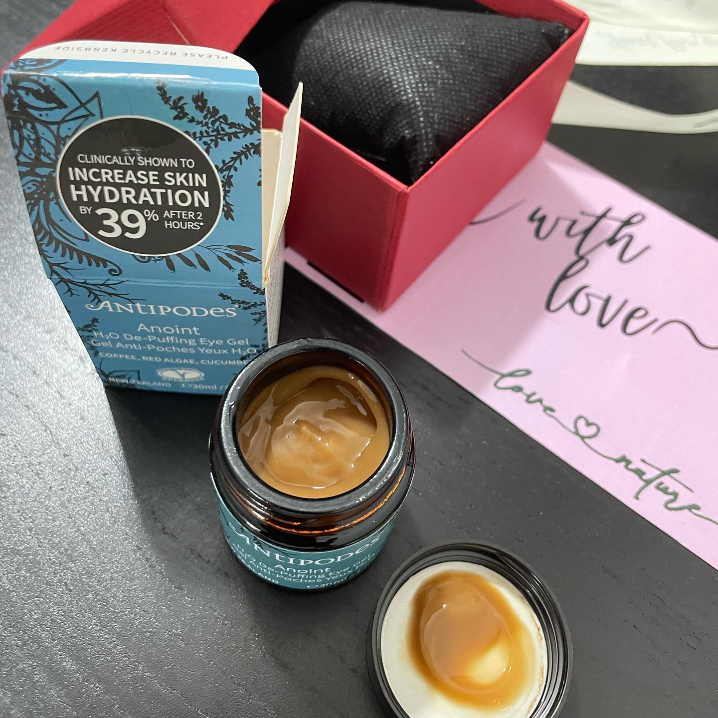 My eyes ðŸ‘€ are so puffy and tired ðŸ¥± The first time I tried apply Antipodes Anoint H2O De-Puffin