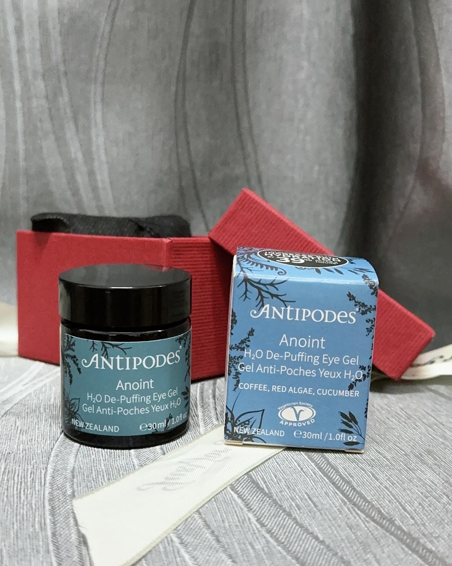 ðŸ‘€é‡æ‹¾æ˜Žäº®æ¸…æ¾ˆçš„æ˜Žçœ¸ï¼ŒAntipodes H20 De-Puffing Eye GelåŠ©æ‚¨å‘Šåˆ«çœ¼éƒ¨é—®é¢˜âœŒðŸ»
çœ
