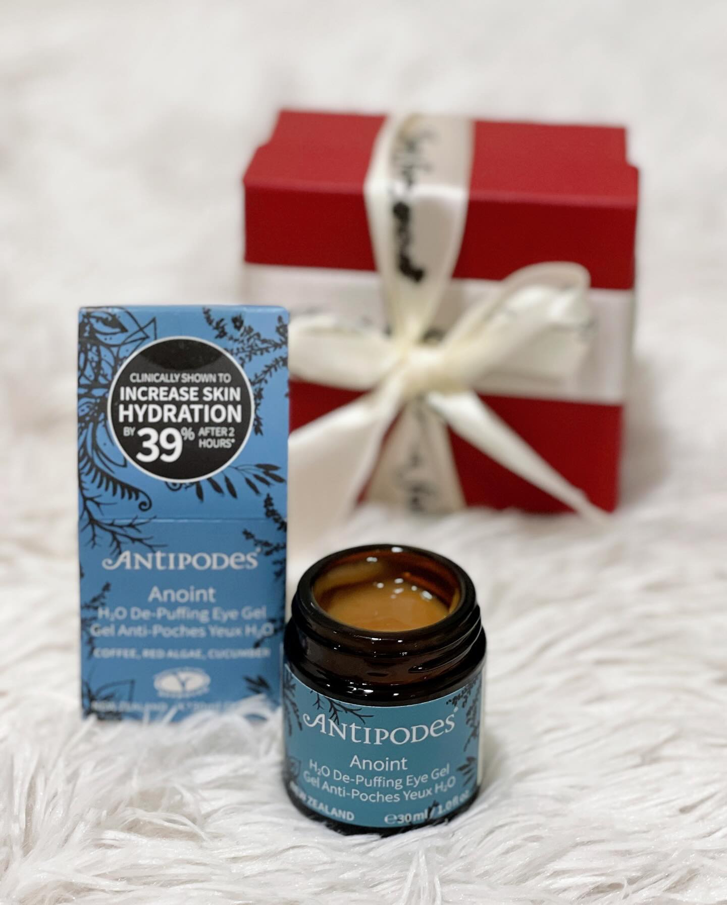 Byebyeç†ŠçŒ«çœ¼ðŸ¼

Antipodes H20 De-Puffing Eye Gel
æ˜¯å¤©ç„¶æŠ¤è‚¤å“ï¼Œçš®è‚¤æ•æ„Ÿéƒ½å¯ä»¥ä½¿ç