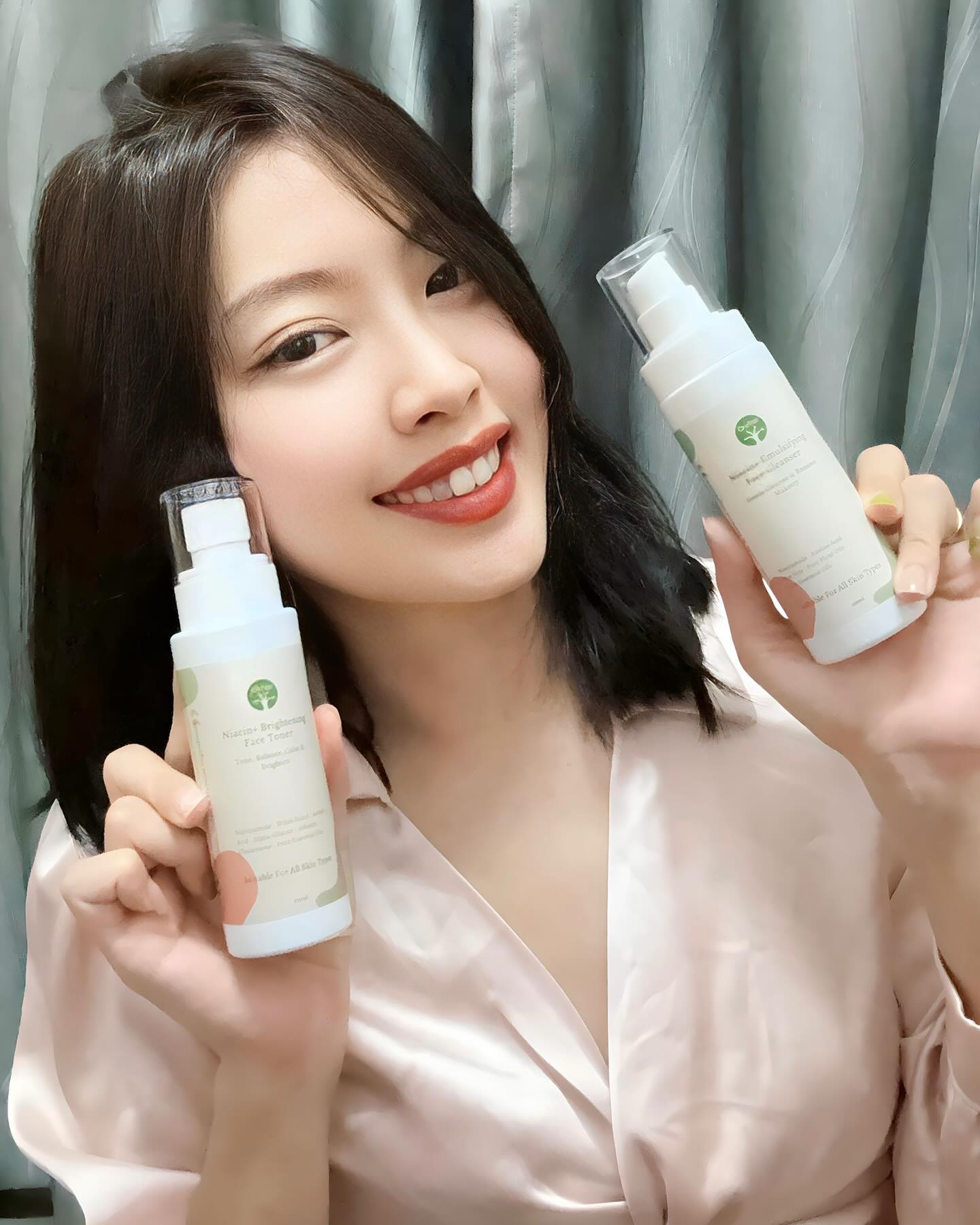 ä¸€ç›´ä»¥æ¥æˆ‘éƒ½å–œæ¬¢èƒ½å¤Ÿä¸€æ¬¡æ€§å¸å¦†çš„æ´é¢ä¹³ã€‚ç‰¹åˆ«é€‚åˆæºå¸¦æˆ–æ—…è¡Œä½¿ç”¨ã€‚ one